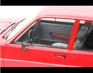 Alfa Romeo Alfasud 1.2 4 Porte 1980 ROSSO ALFA Laudoracing 1:18 Resinemodell (Türen, Motorhaube... nicht zu öffnen!)